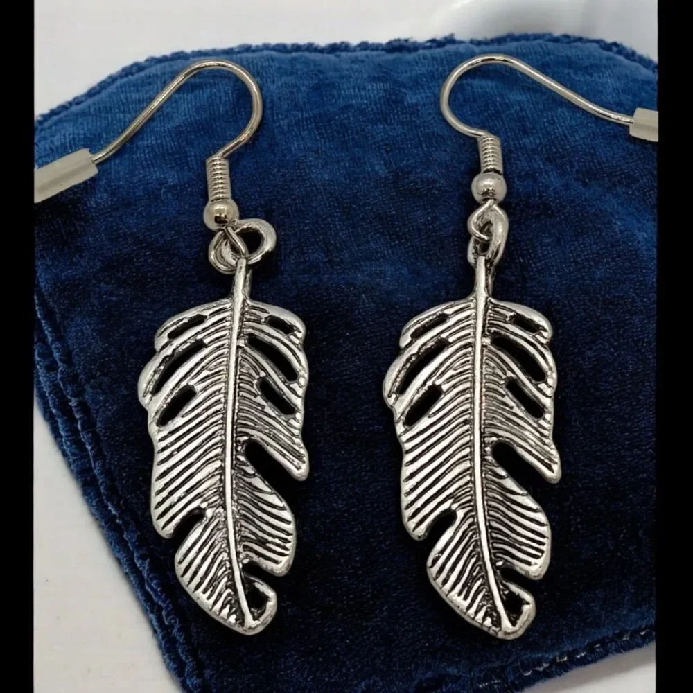Tribal Eagle Feather Dangle Drop Earrings Boho Native American Jewelry Silver